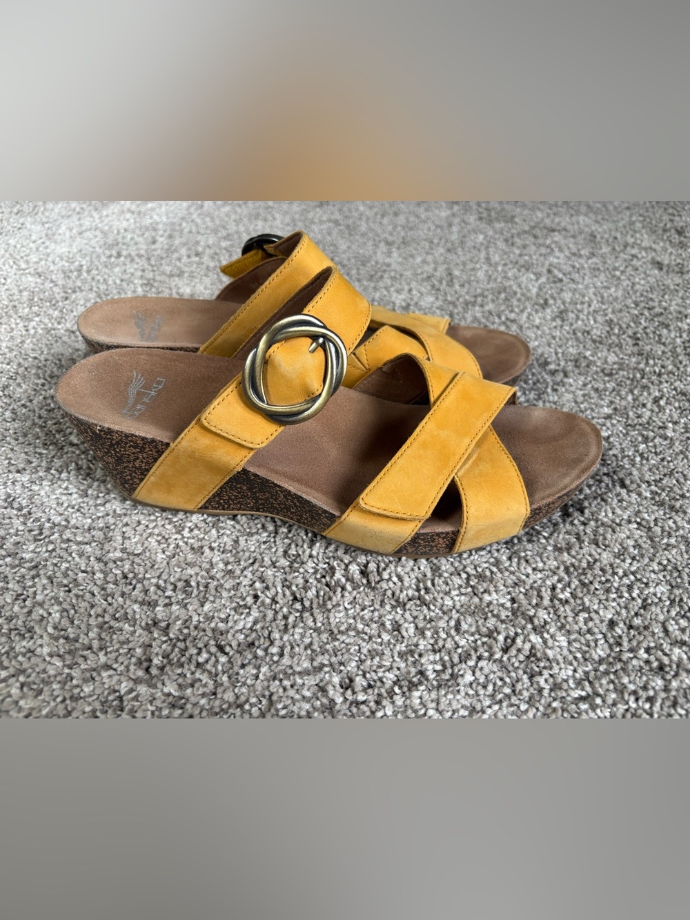 Women's Dansko Mustard Yellow Strappy Wedge Sandals size 40